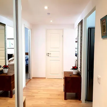 1 Bedroom Διαμέρισμα *